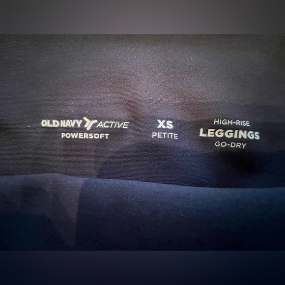 OLD NAVY ACTIVE POWERSOFT 7/8  HIGH RISE LEGGINGS SIZE XS PETITE. DUSK NAVY - Picture 5 of 8